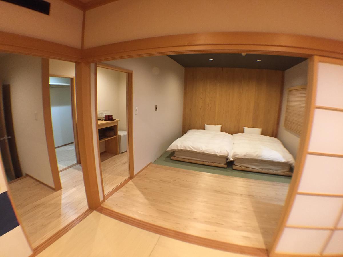 Hokuriku Yamashiro Onsen Hotel Kikyou Kaga  Exterior photo